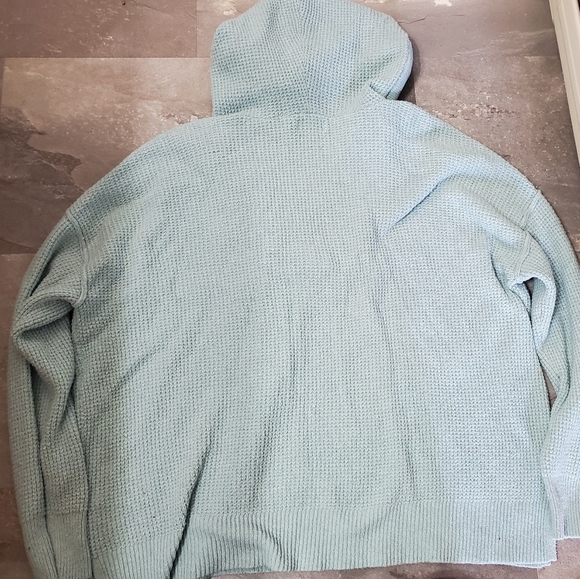 Aerie Soft Waffle Knit Oversized Hooded V Neck Pullover. Light Green. M. - Picture 9 of 11